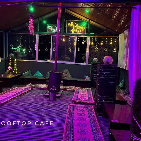 I Love Kasol Hostel&Rooftop Cafe Exterior foto