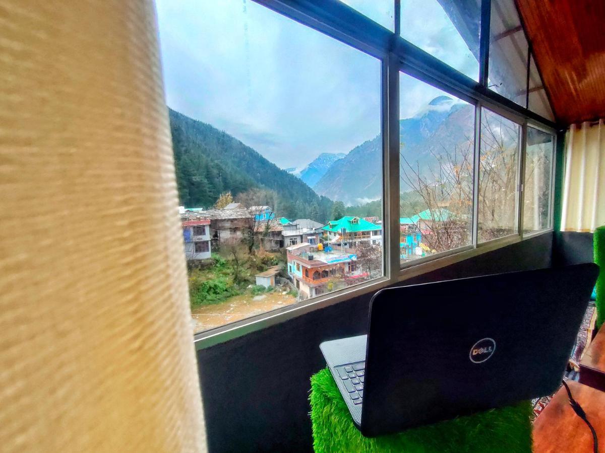 I Love Kasol Hostel&Rooftop Cafe Exterior foto